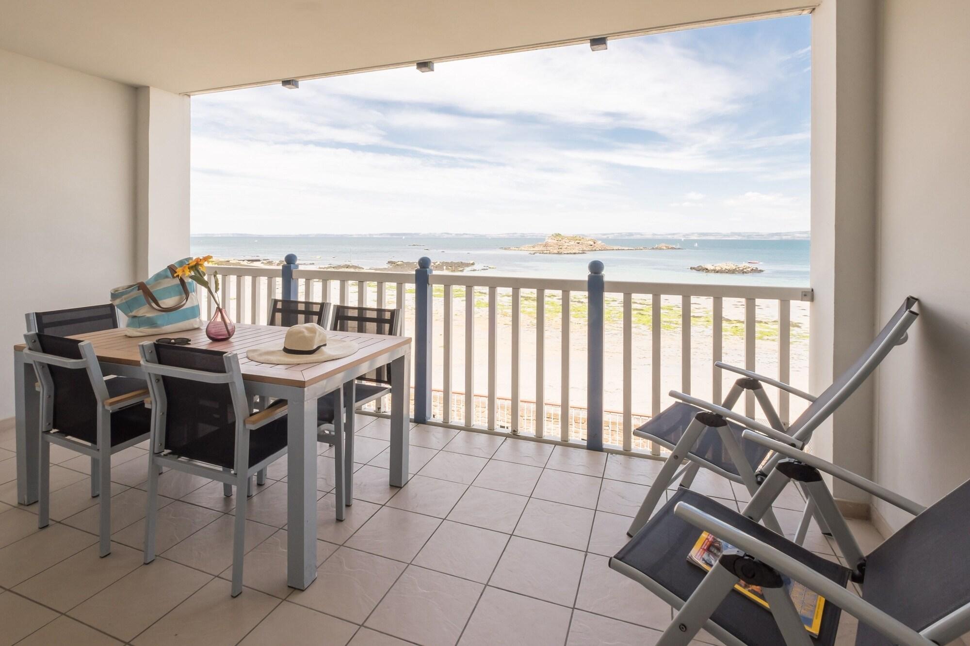Residence Pierre & Vacances Premium Le Coteau Et La Mer Tréboul Exteriör bild